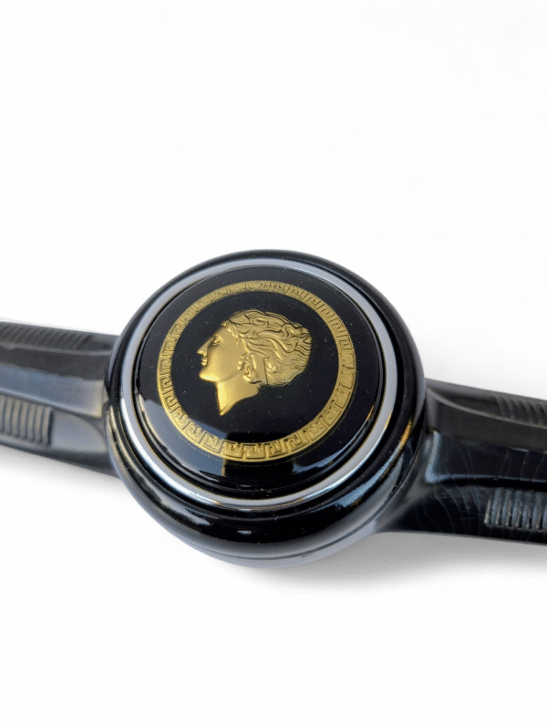 Greek Goddess Horn Push
